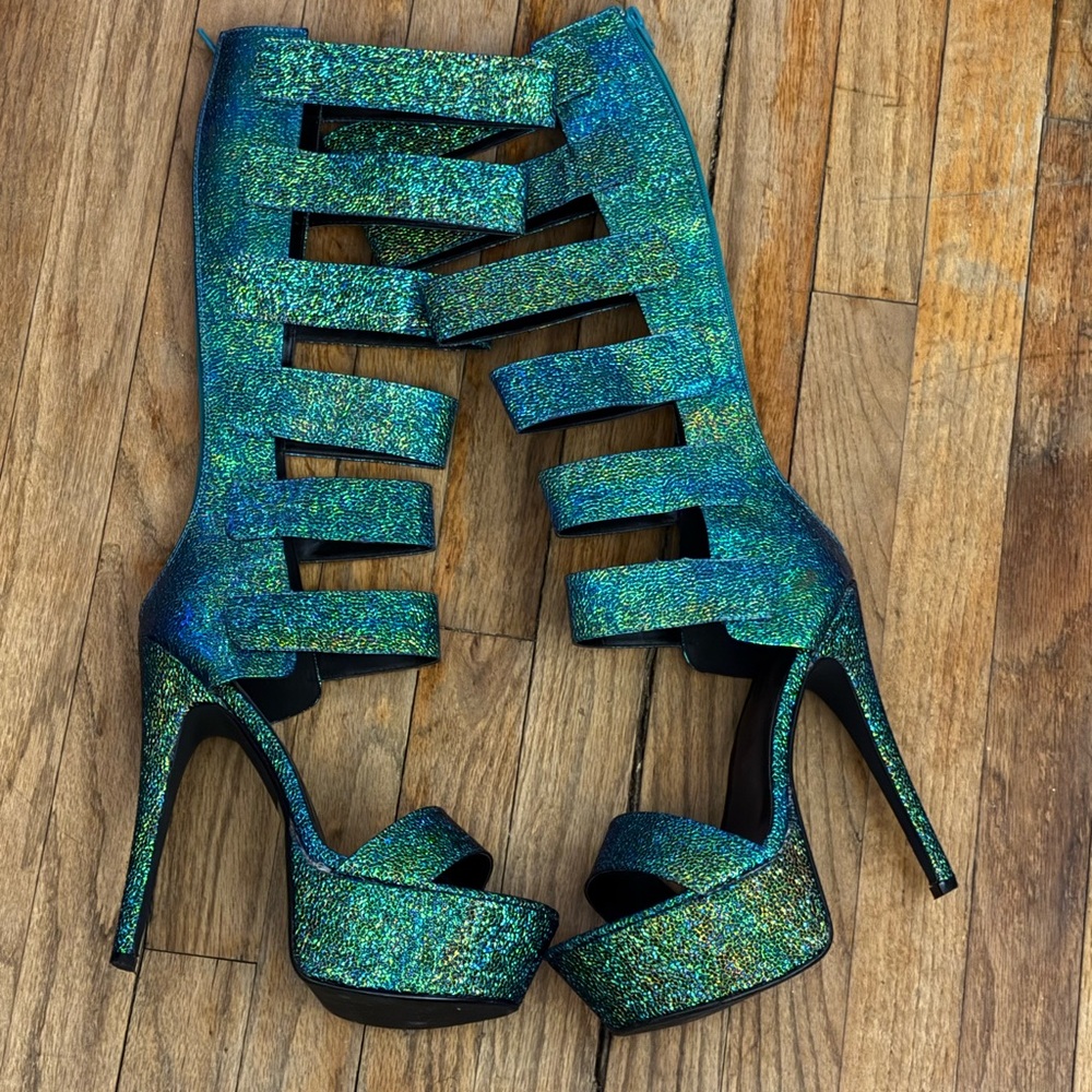 Anne Michelle Blue Green Strappy Heels